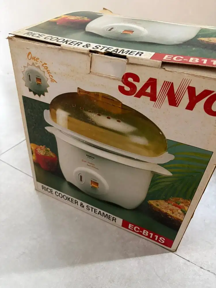 BARU - Rice cooker dan steamer SANYO