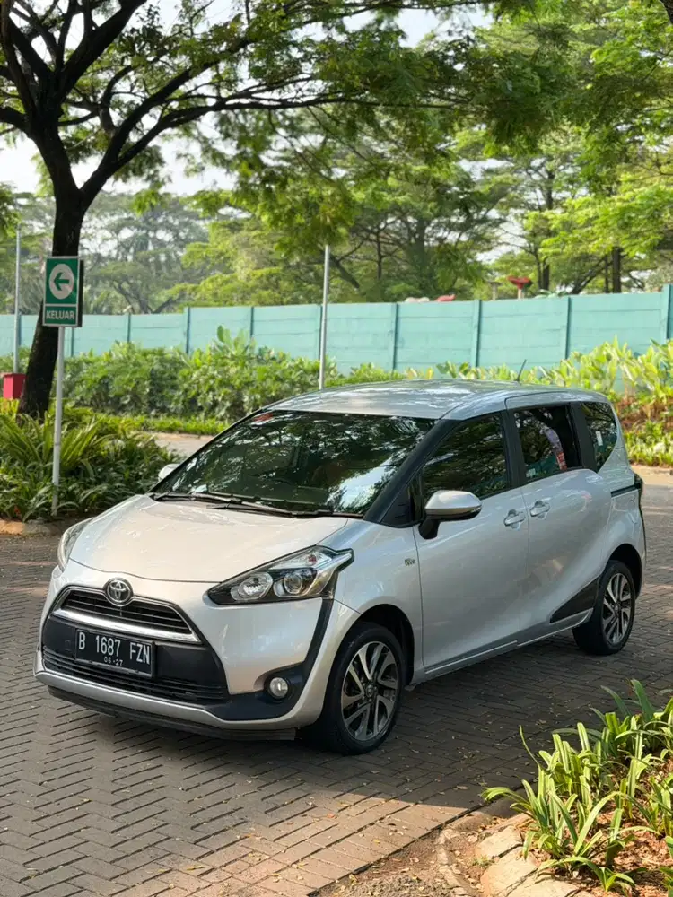 Toyota Sienta 2017 Bensin