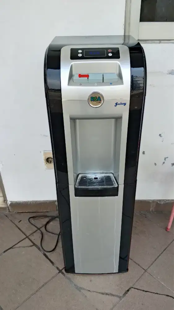 Dispenser RSA by Gea