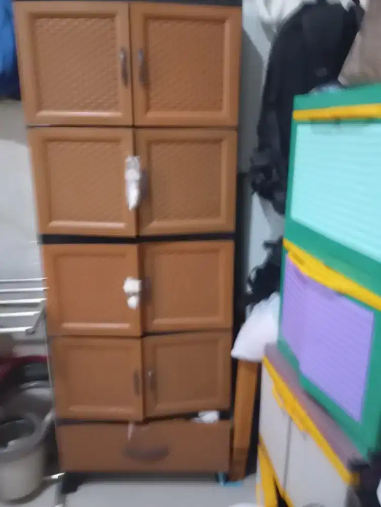 Dijual cepat lemari plastik NAPOLLY 4 susun + 1 laci besar