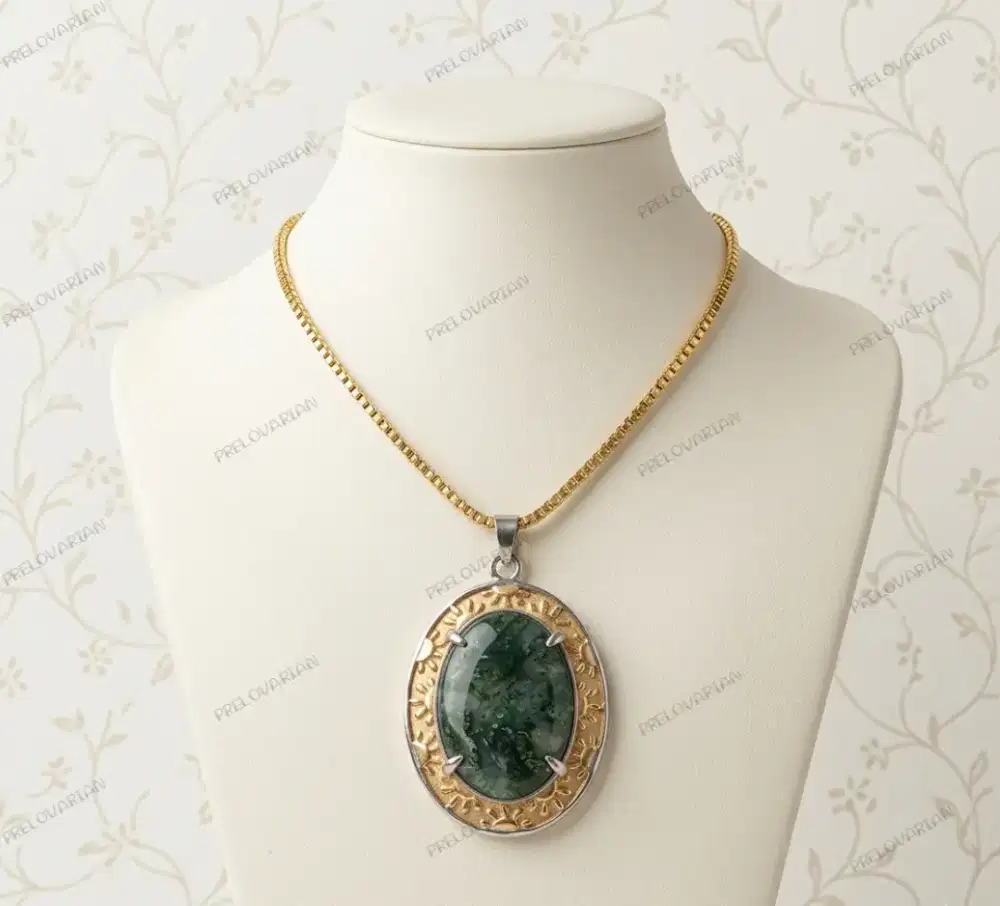 KALUNG LIONTIN NEFRIT NATURAL