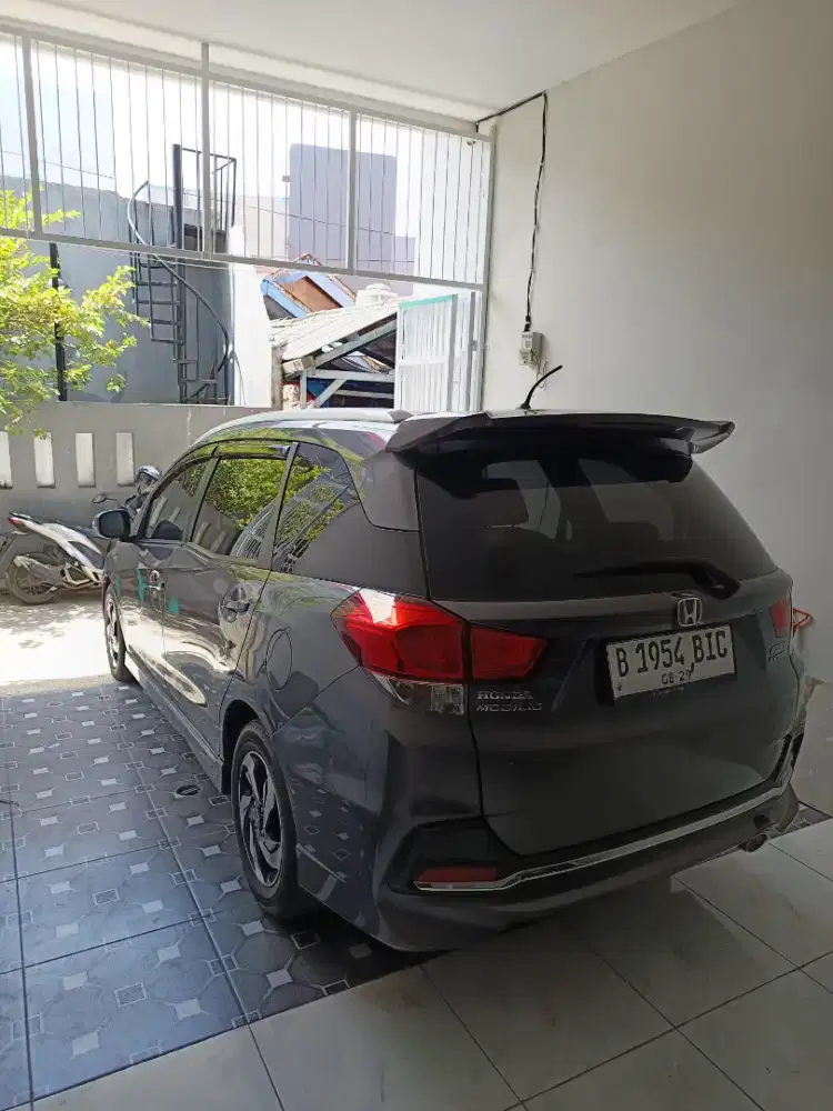 Disewakan Bulanan Unit Mobilio Matic & Avanza Manual