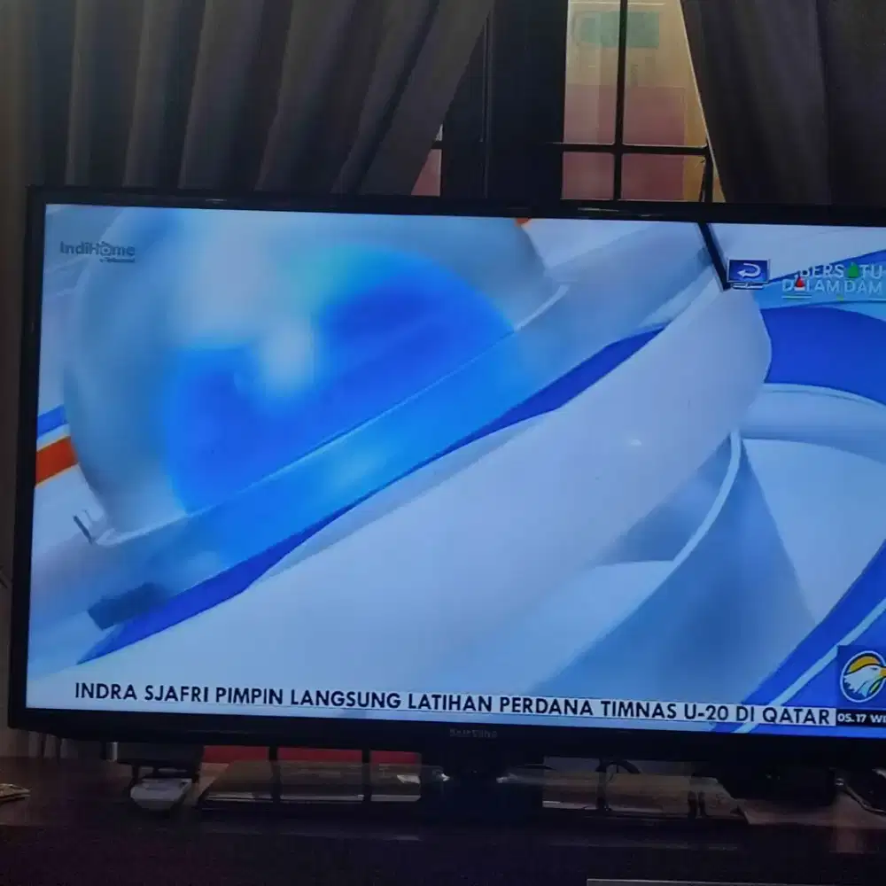 TV Samsung UA40EH5000