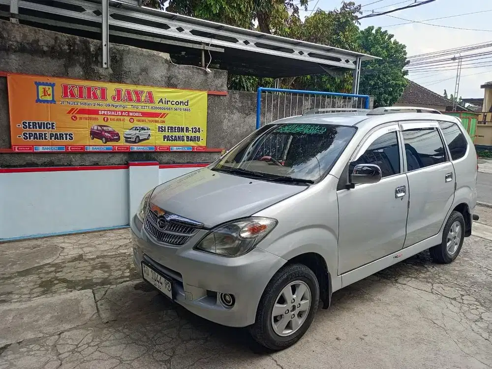 Daihatsu Xenia LI 2008