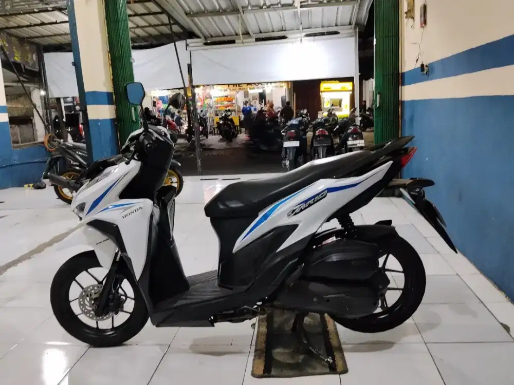 JUAL HONDA VARIO 125 LED OLD 2019 KONDISI GRES