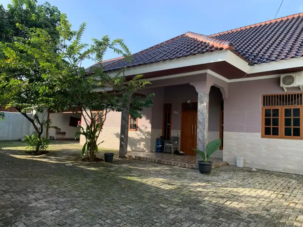FOR SALE RUMAH SIAP HUNI COCOK UNTUK HUNIAN DAN KOSAN DI JL. JAGAKARSA JAKARTA SELATAN
