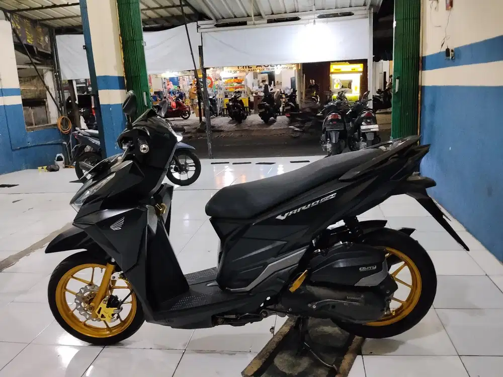 JUAL HONDA VARIO 150CC 2017
