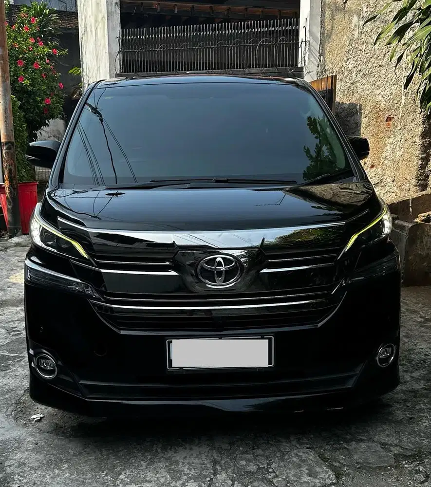 Dijual Vellfire hitam 2017