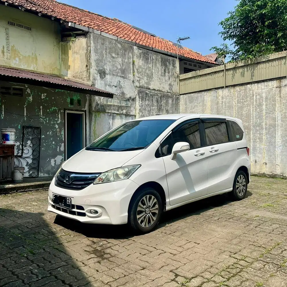 Honda Freed SD 2015 Matic