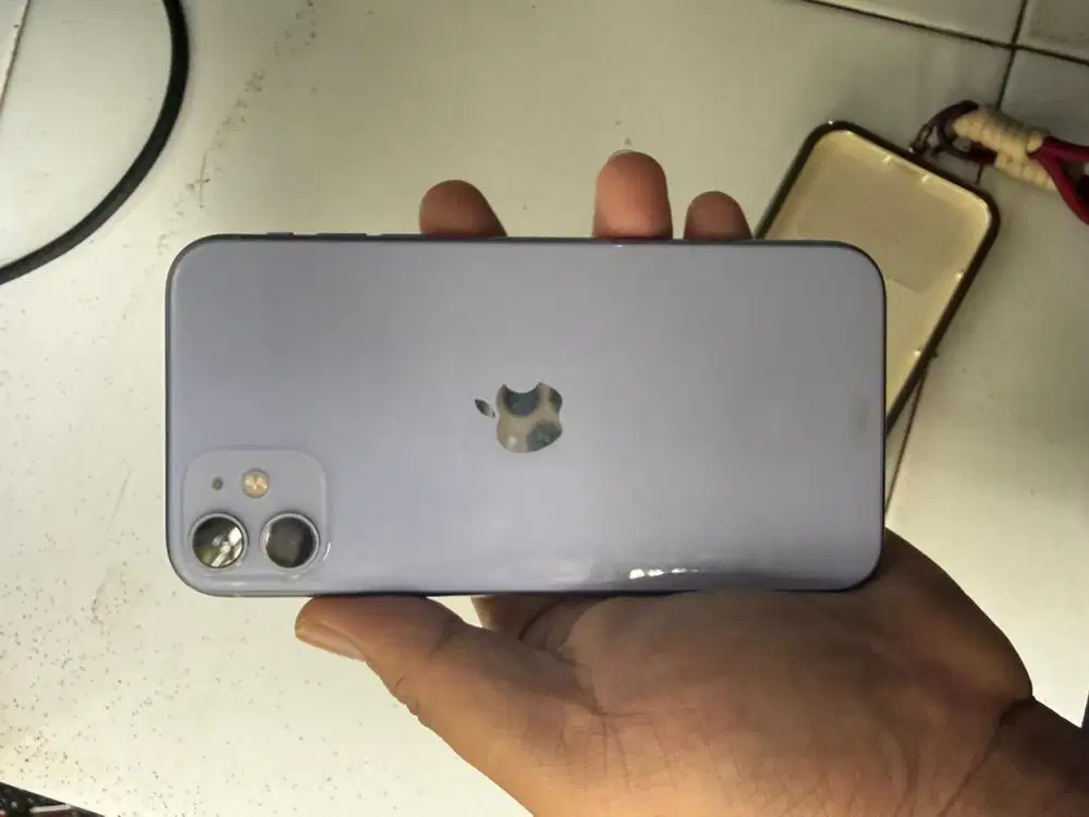 Iphone 11 ibox 64 Gb unggu Bh 77