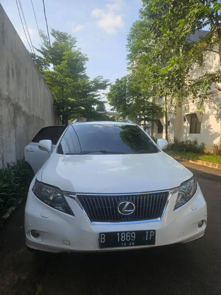 Dijual Murah Lexus Th 2011 matic , Km Rendah, Mulus Pajak Panjang