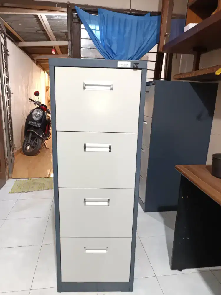 Filing kabinet emporium seken like new