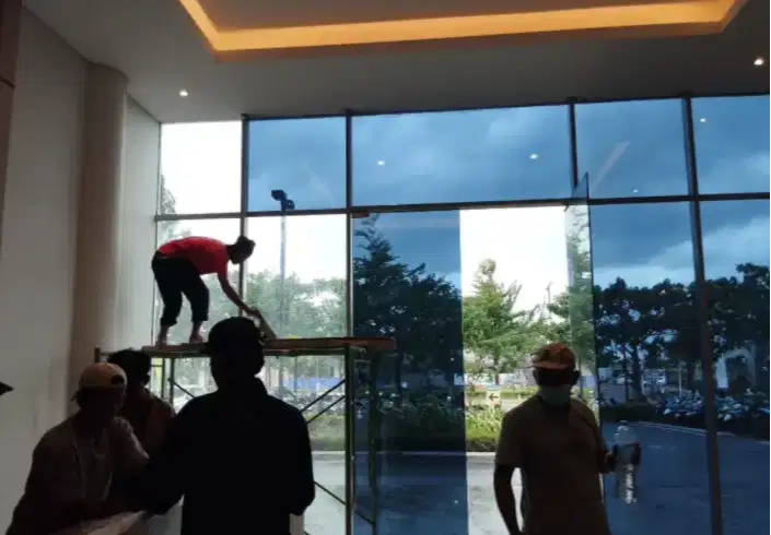 Kaca Film Panggilan Gedung Toko kacafilm kantor rumah Sticker Sanblast