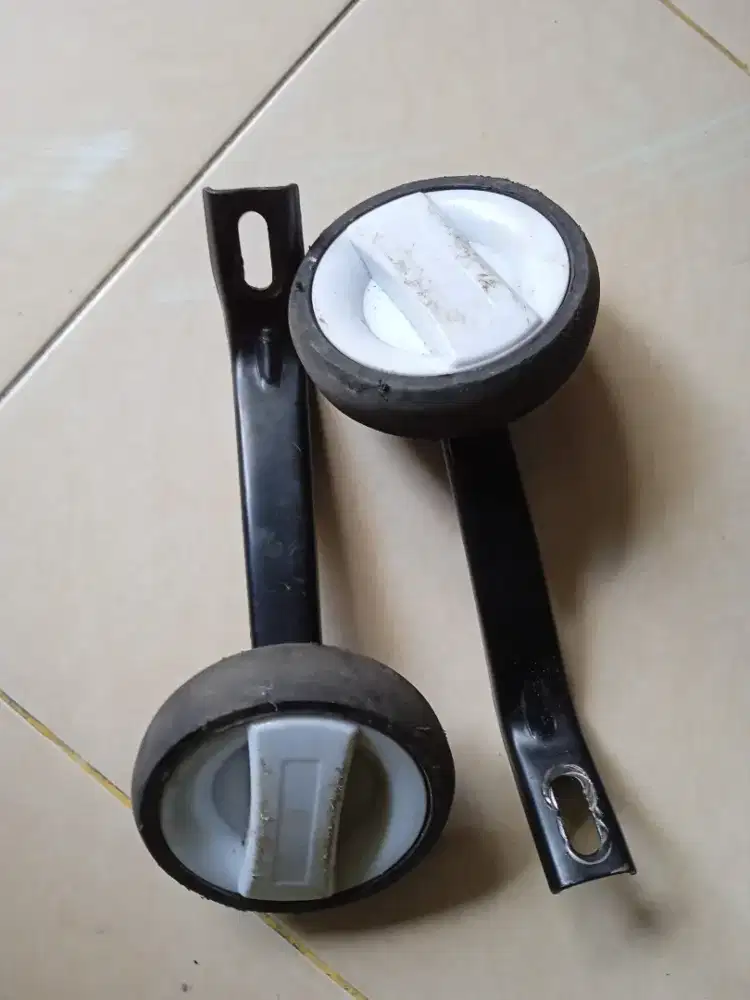 roda bantu sepeda anak