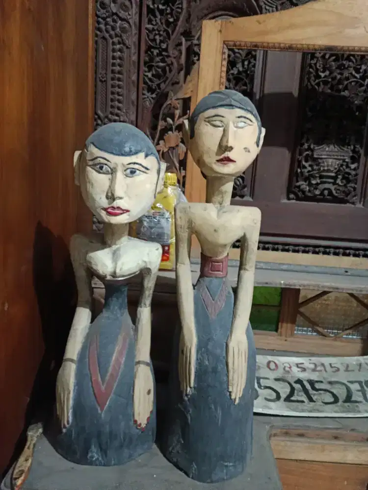 Patung kayu jati loro blonyo