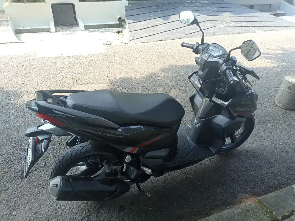 VARIO 160 CBS 2023  LOW KM