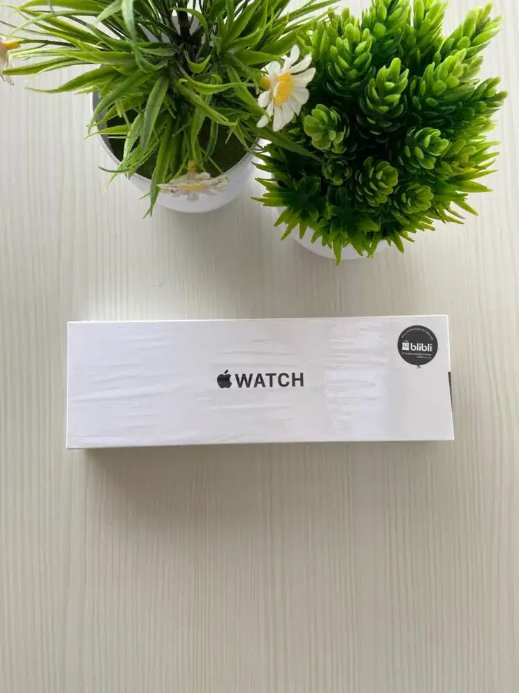 I Watch SE gen2 40mm