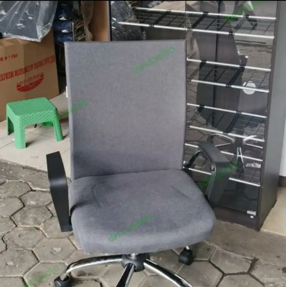 READY KURSI MANAGER KANTOR STAFF KANTOR HYDROLIK SALE
