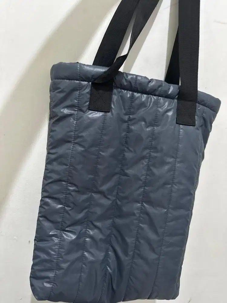 Mr Quilting Tas Laptop Warna Biru Tua Keabu-abuan
