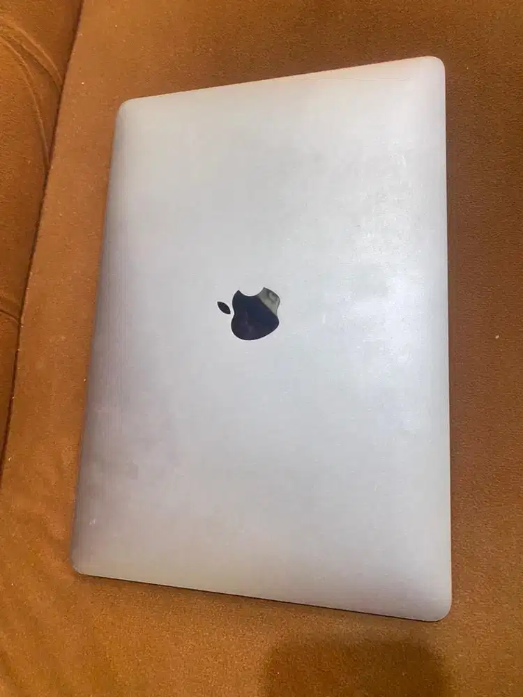 MacBook Pro Retina 2016 RAM 8/256 GB core i5
