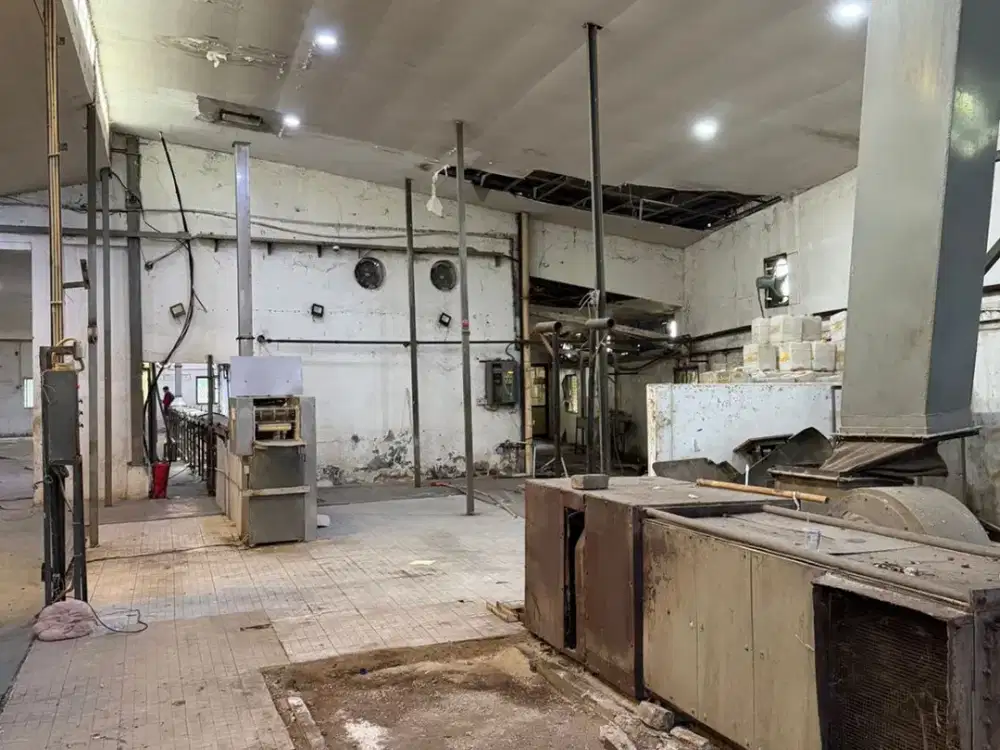 Di Sewakan Pabrik dengan Luas 1500 M2 di Tegal Alur Kalideres Jakarta Barat