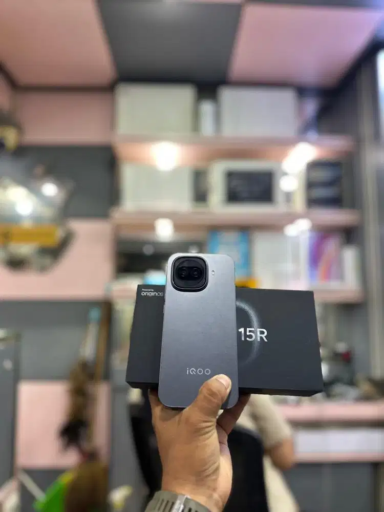 Iqoo 15R 12/512Gb Fullset Original Garansi On Maret 2027