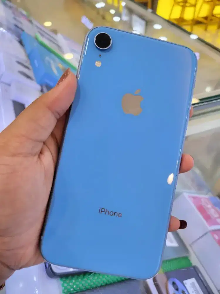 iPhone XR BLUE 64GB