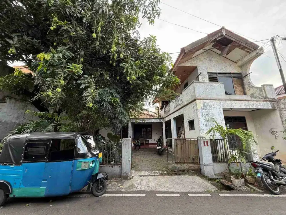Disewakan Rumah Tua Jalan Cempaka Putih Raya Jakarta Pusat