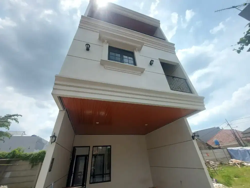 Rumah dijual Brand New American Clasic Modern dan Strategis