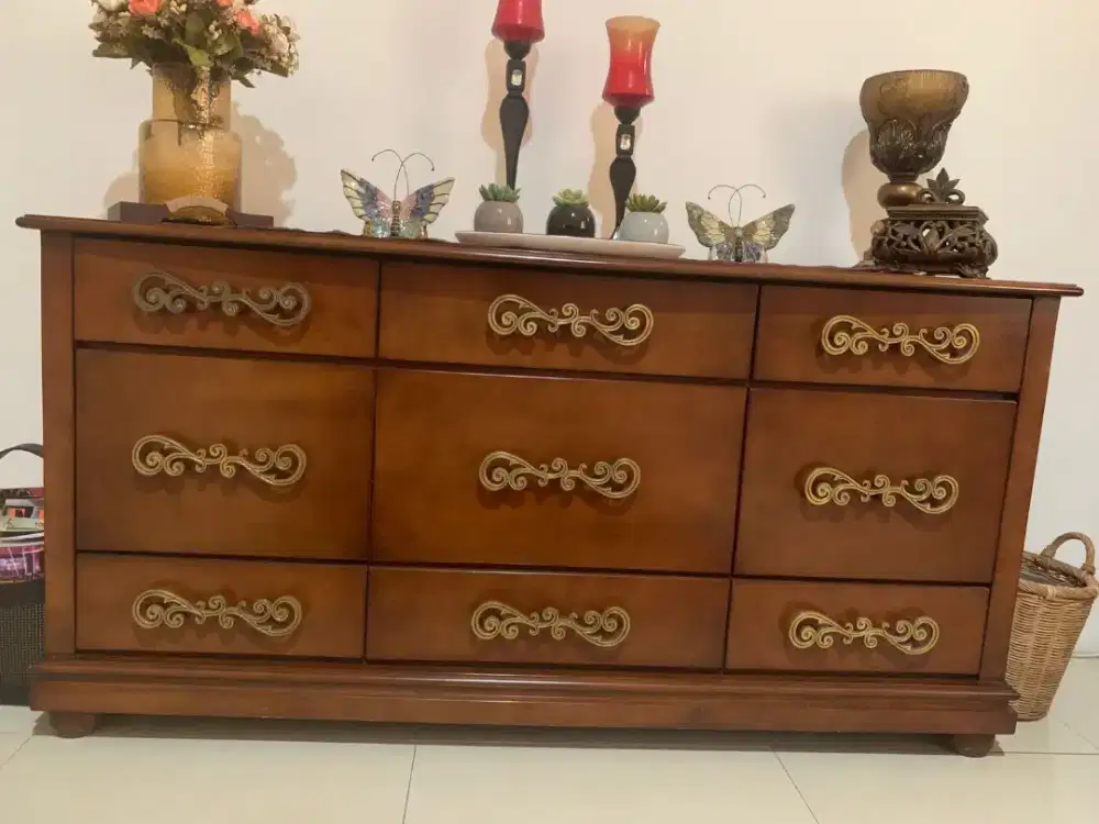 Buffet kayu minimalis Floral Home