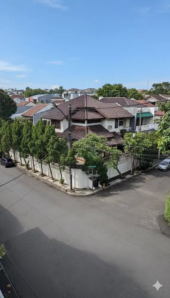 Dijual Rumah Asri 200m2 Dekat ke MRT Lebak Bulus ND-18092