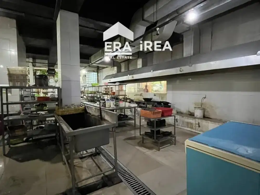 RUANG USAHA DISEWAKAN DI SOLO DEKAT STADION MANAHAN DAN BALEKAMBANG