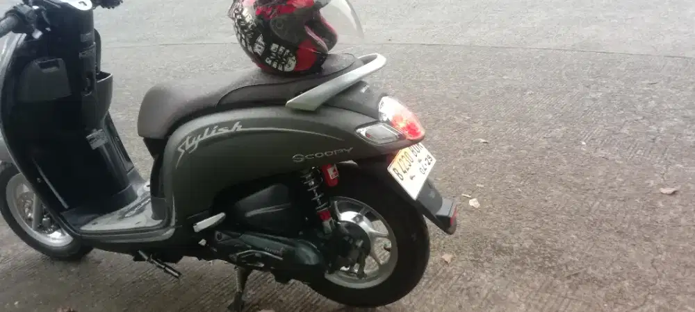 Dijual Scoopy 2019 murahh daerah Cisauk Tangerang