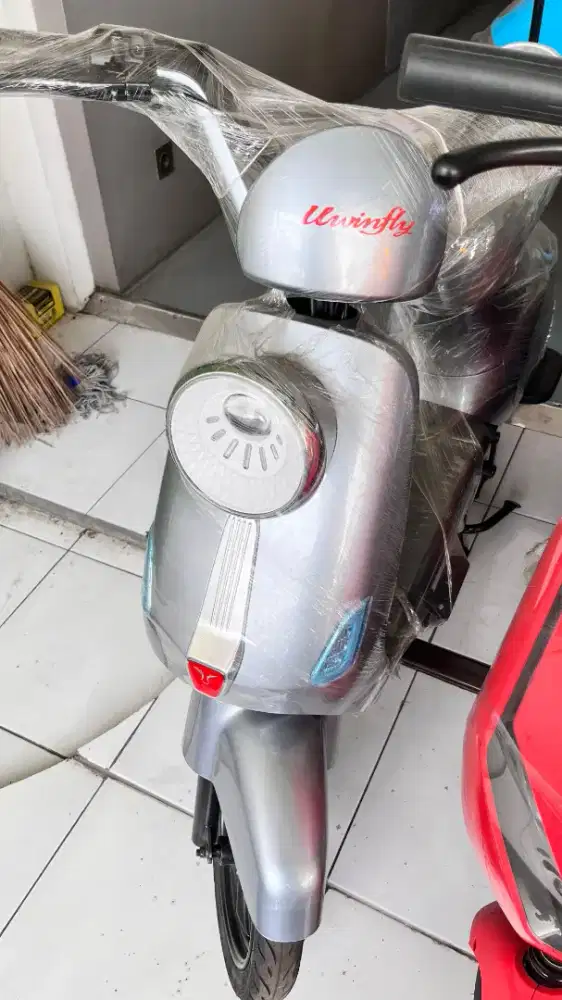 SEPEDA LISTRIK UWINFLY T60