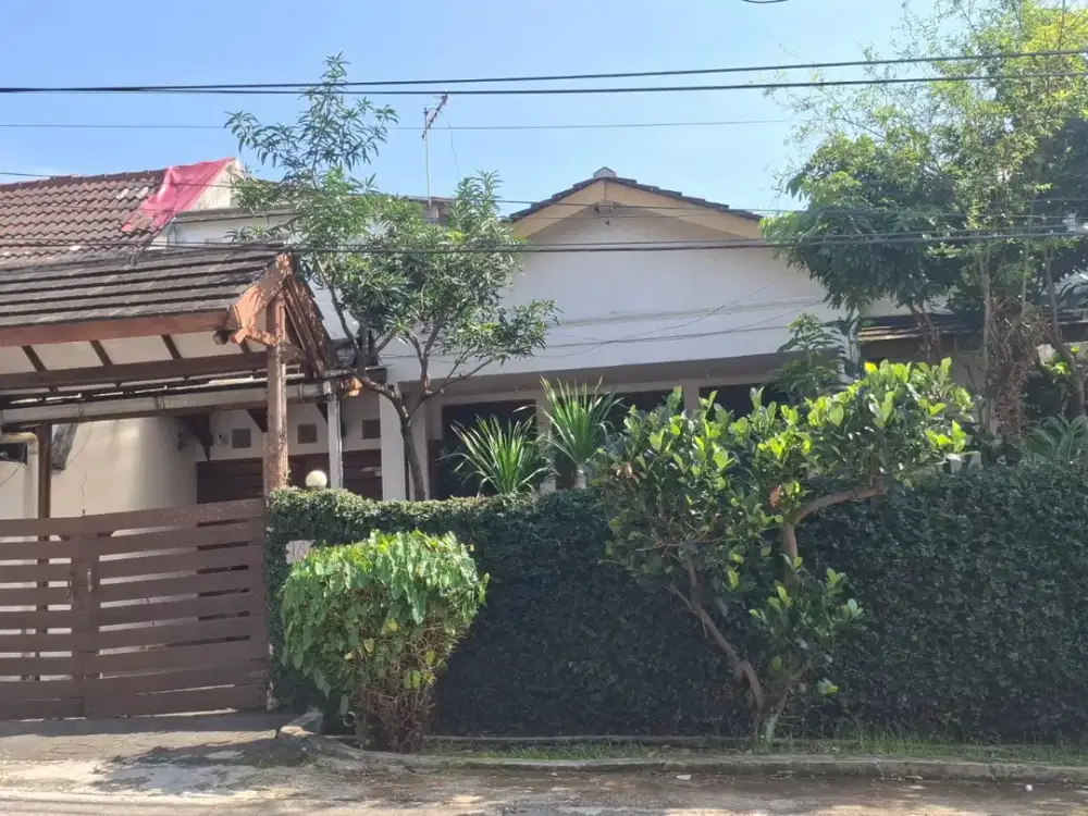 DIJUAL RUMAH ASRI DI CINERE - LINGKUNGAN TENANG & STRATEGIS