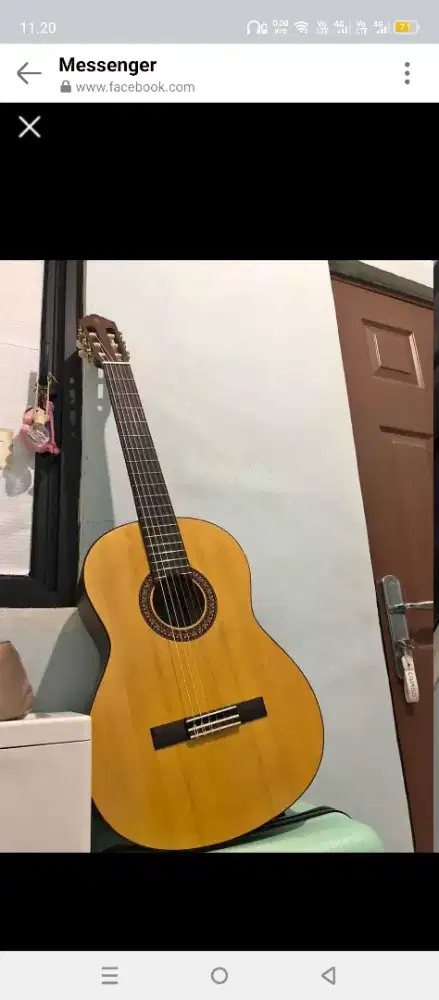 Jual gitar Yamaha original pemakaian 1 bulan