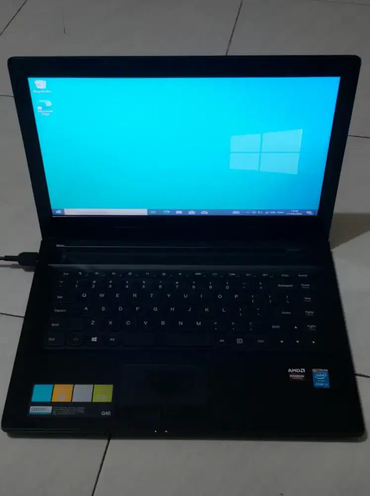 Laptop Lenovo G40 i5 - 4210u ram 4gb HDD 500gb windows 10 dual vga