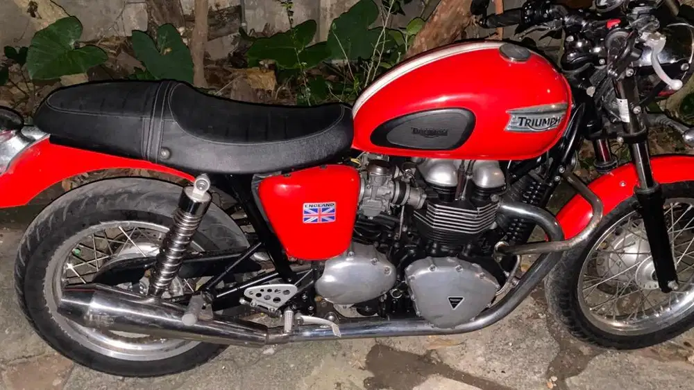 Triumph Thruxton 900 2012