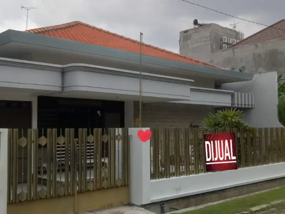 *Dijual Rumah lama Manyar Tompotika*