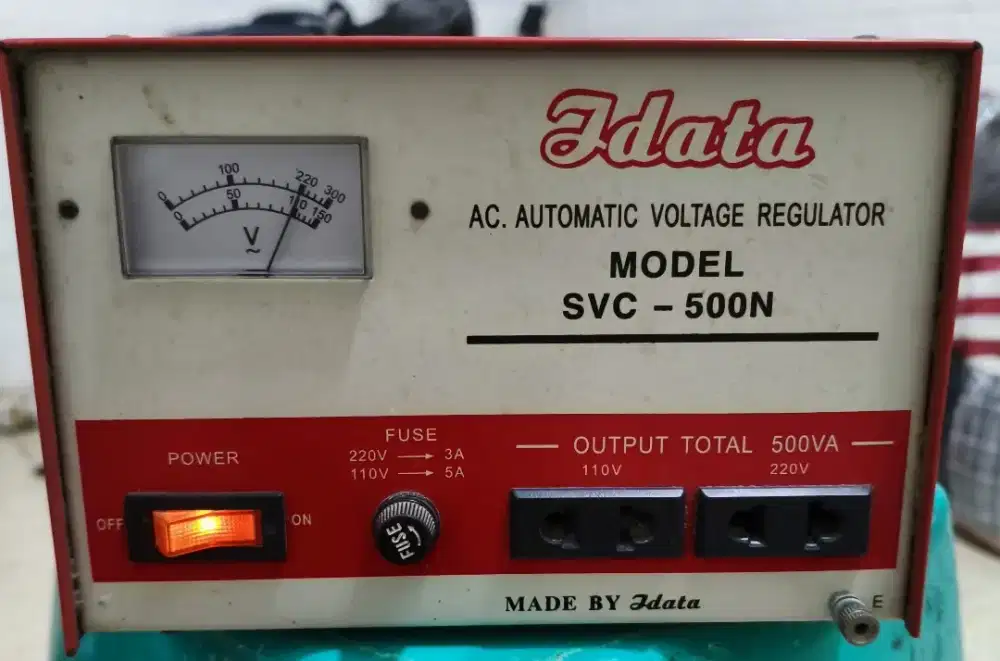IData SVC-500N Automatic Voltage Regulator
