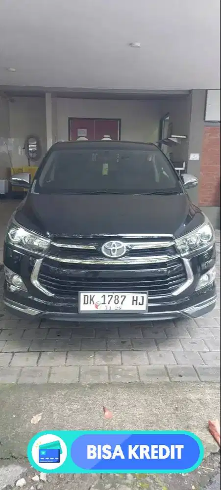 Innova Venturer Diesel Bali