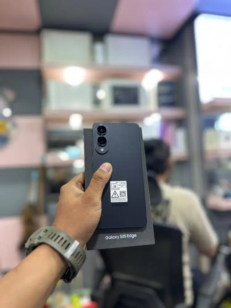 Samsung S25 Edge 12/256Gb Sein Fullset Original Likenew