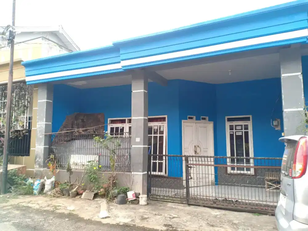 Rumah 2 lantai 3KT di Gebang dekat Lippo Mall Jember