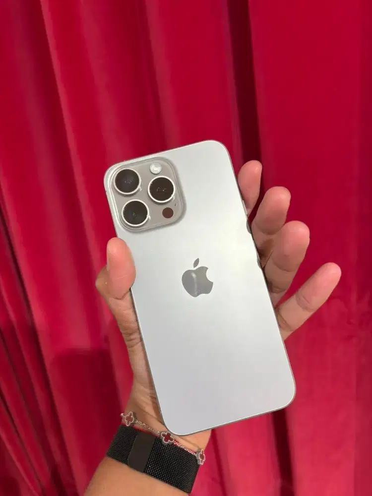 iPhone 15 Pro Max 256gb Resmi