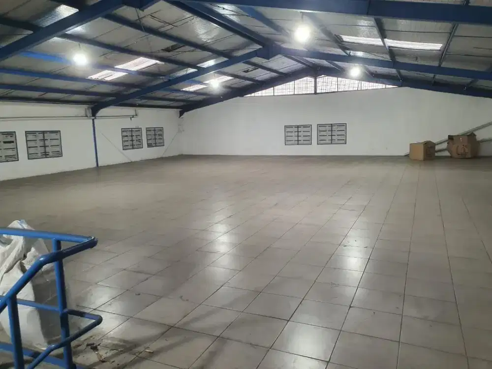 Gudang Dijual Cepat di Cimone, Karawaci, Tangerang Kota