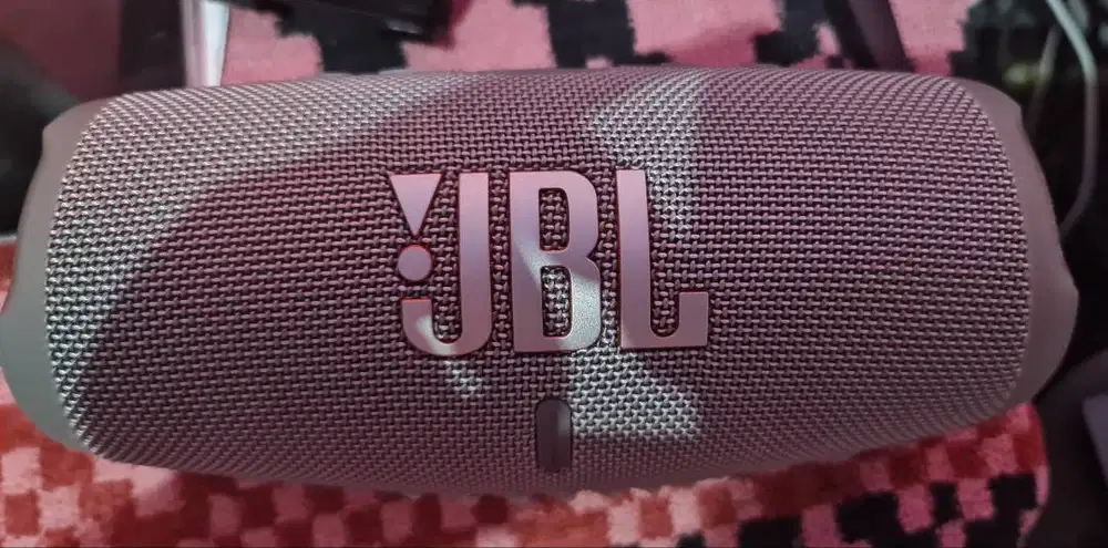 WTS JBL Charge 5 Dijamin ORI Like New