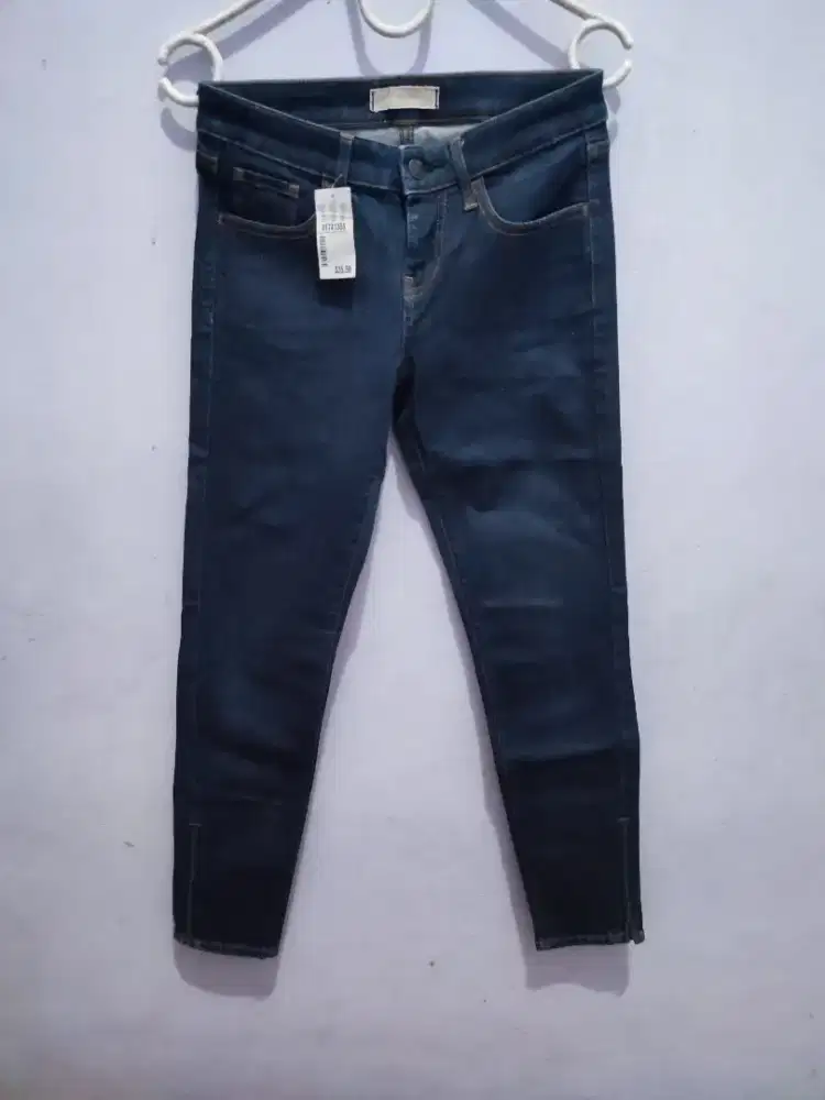 Celana Panjang Jeans Skinny Uniqlo