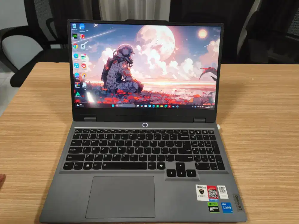 Lenovo loq 15irx9 I5 2050 ram 28 GB Rom 1.5TB