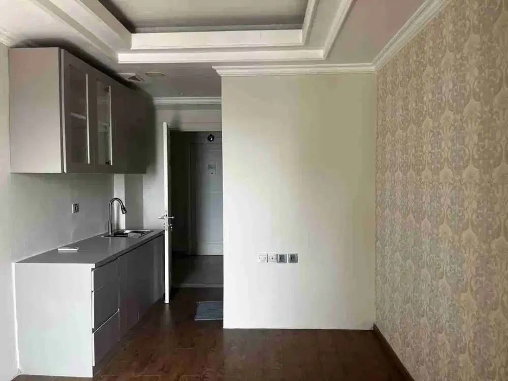 Di sewakan unit Studio semi furnish apartemen Green lake sunter tower 2