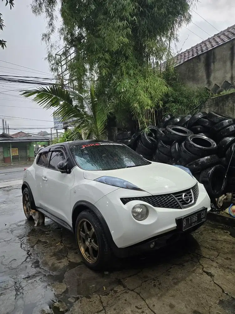Nissan Juke tahun 2012